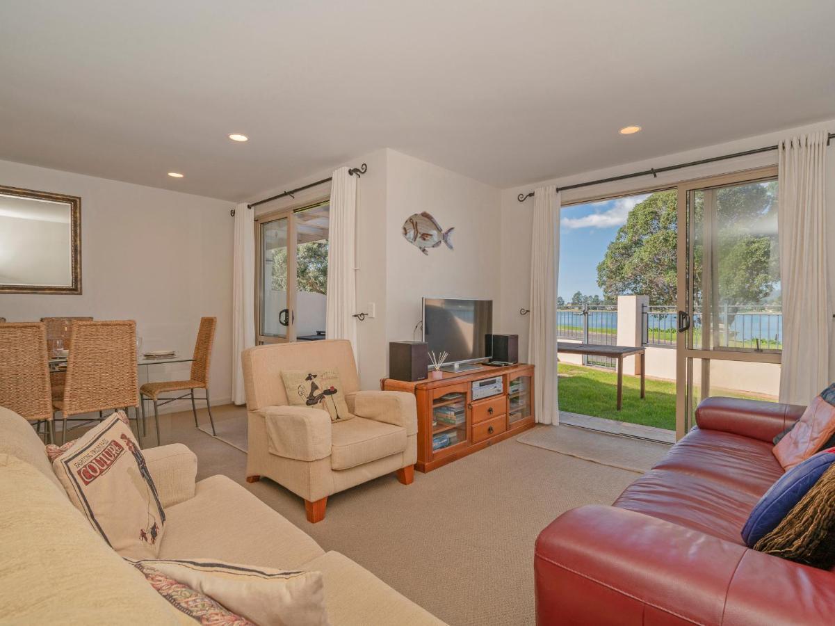 Tairua Waterfront Retreat - Tairua Apartment المظهر الخارجي الصورة