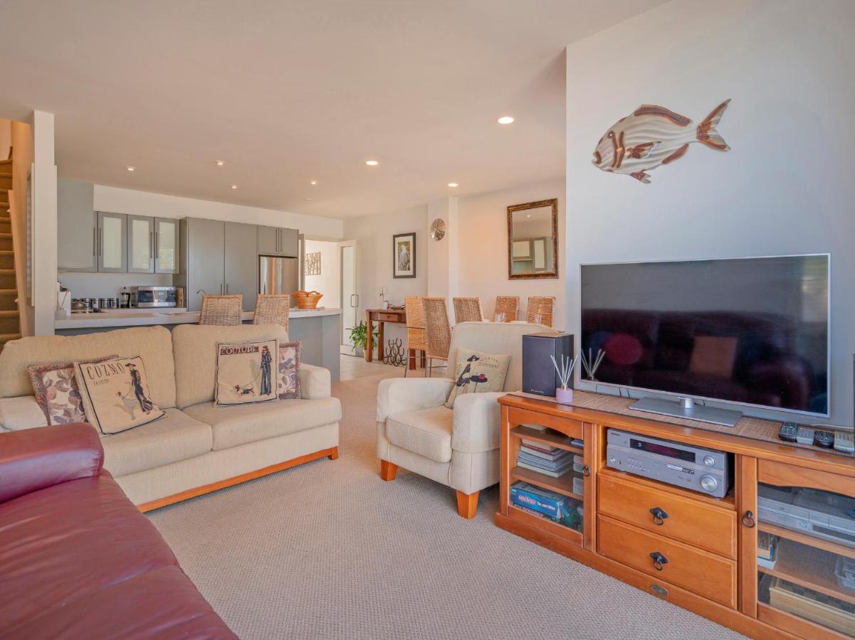Tairua Waterfront Retreat - Tairua Apartment المظهر الخارجي الصورة