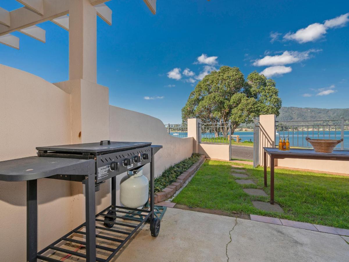 Tairua Waterfront Retreat - Tairua Apartment المظهر الخارجي الصورة
