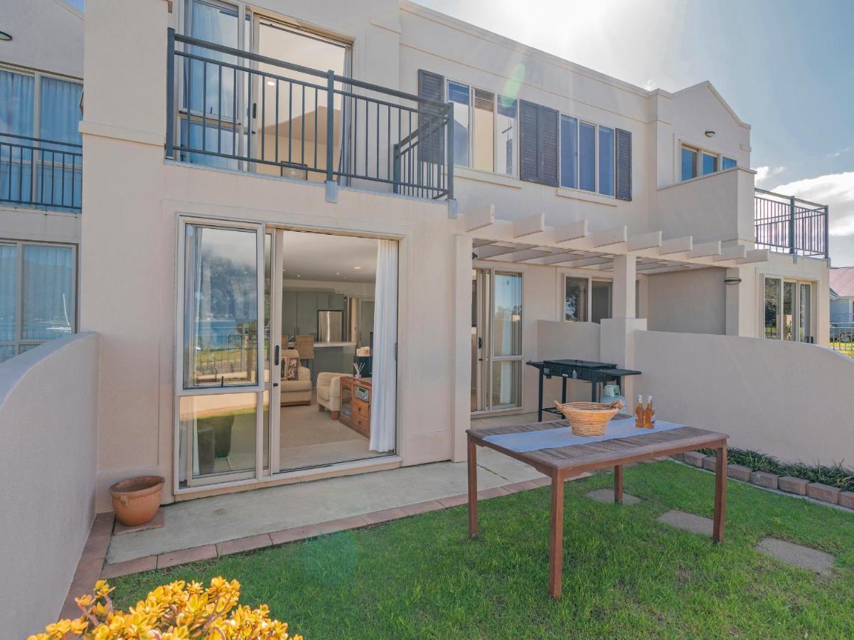 Tairua Waterfront Retreat - Tairua Apartment المظهر الخارجي الصورة