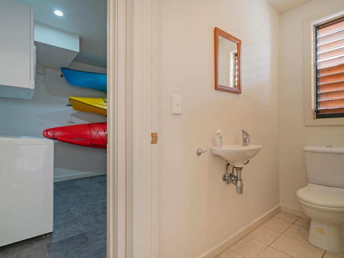 Tairua Waterfront Retreat - Tairua Apartment المظهر الخارجي الصورة