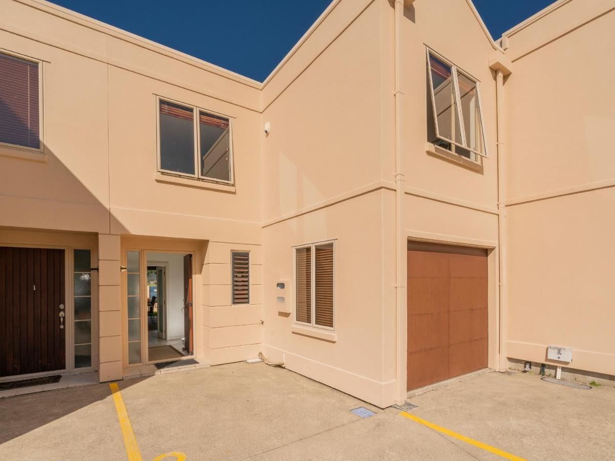 Tairua Waterfront Retreat - Tairua Apartment المظهر الخارجي الصورة
