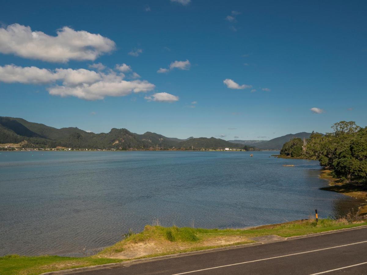 Tairua Waterfront Retreat - Tairua Apartment المظهر الخارجي الصورة